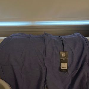 Purple men’s golf shorts